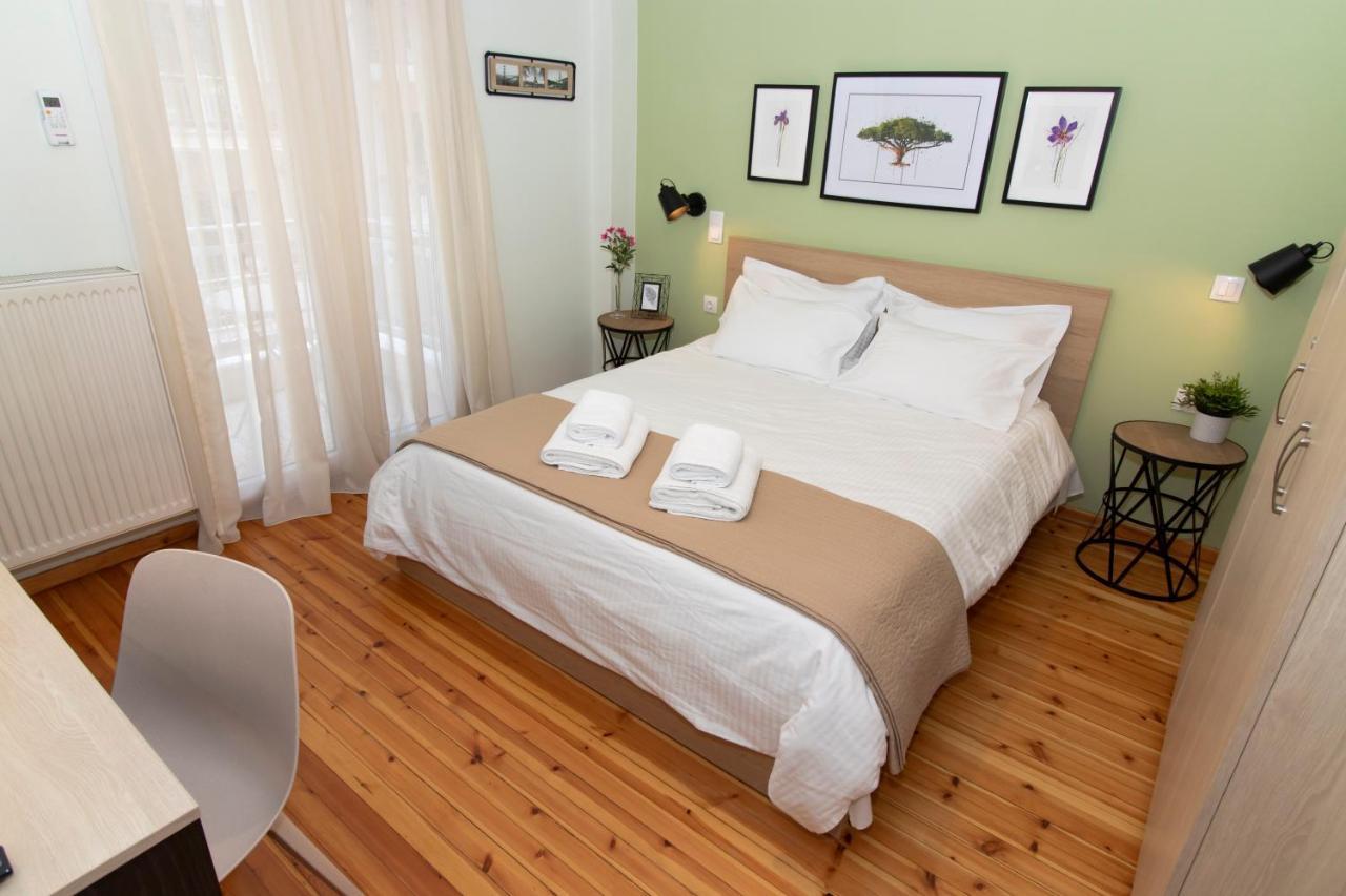 Large, Sunny, Modern Apartment Fully Renovated, Next To Agia Sofia Солун Екстериор снимка