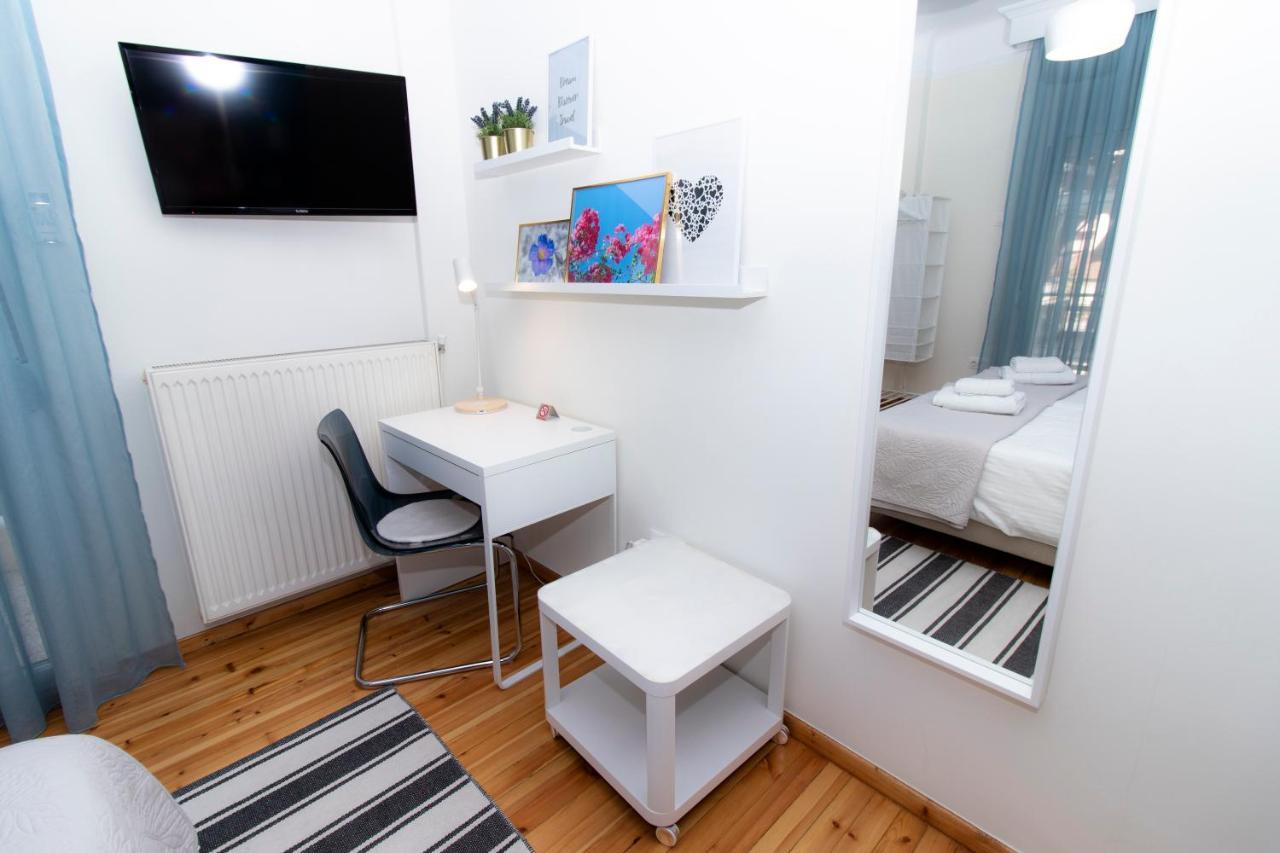 Large, Sunny, Modern Apartment Fully Renovated, Next To Agia Sofia Солун Екстериор снимка